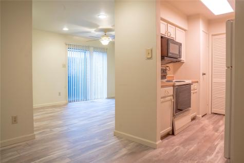 1862 Birch Street Texas City TX 77591