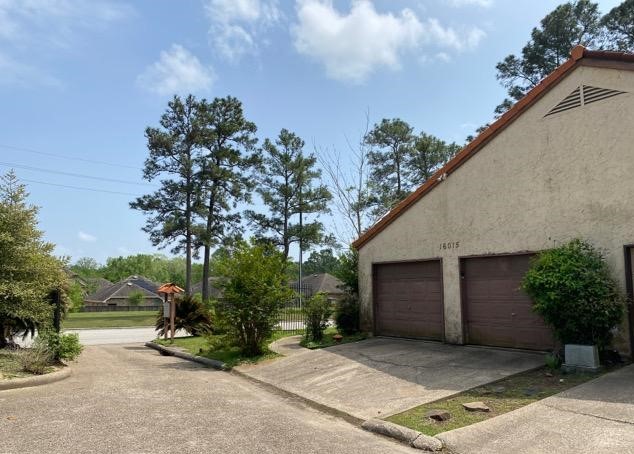 16015 Golf Club Drive Crosby TX 77532