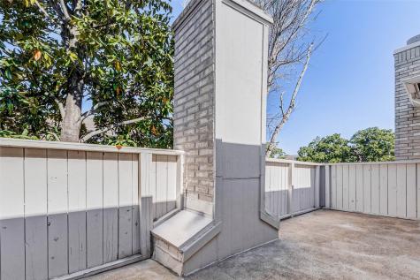 3800 Tanglewilde Street 102 Houston TX 77063