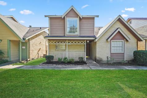 2047 Country Village Boulevard B Humble TX 77338
