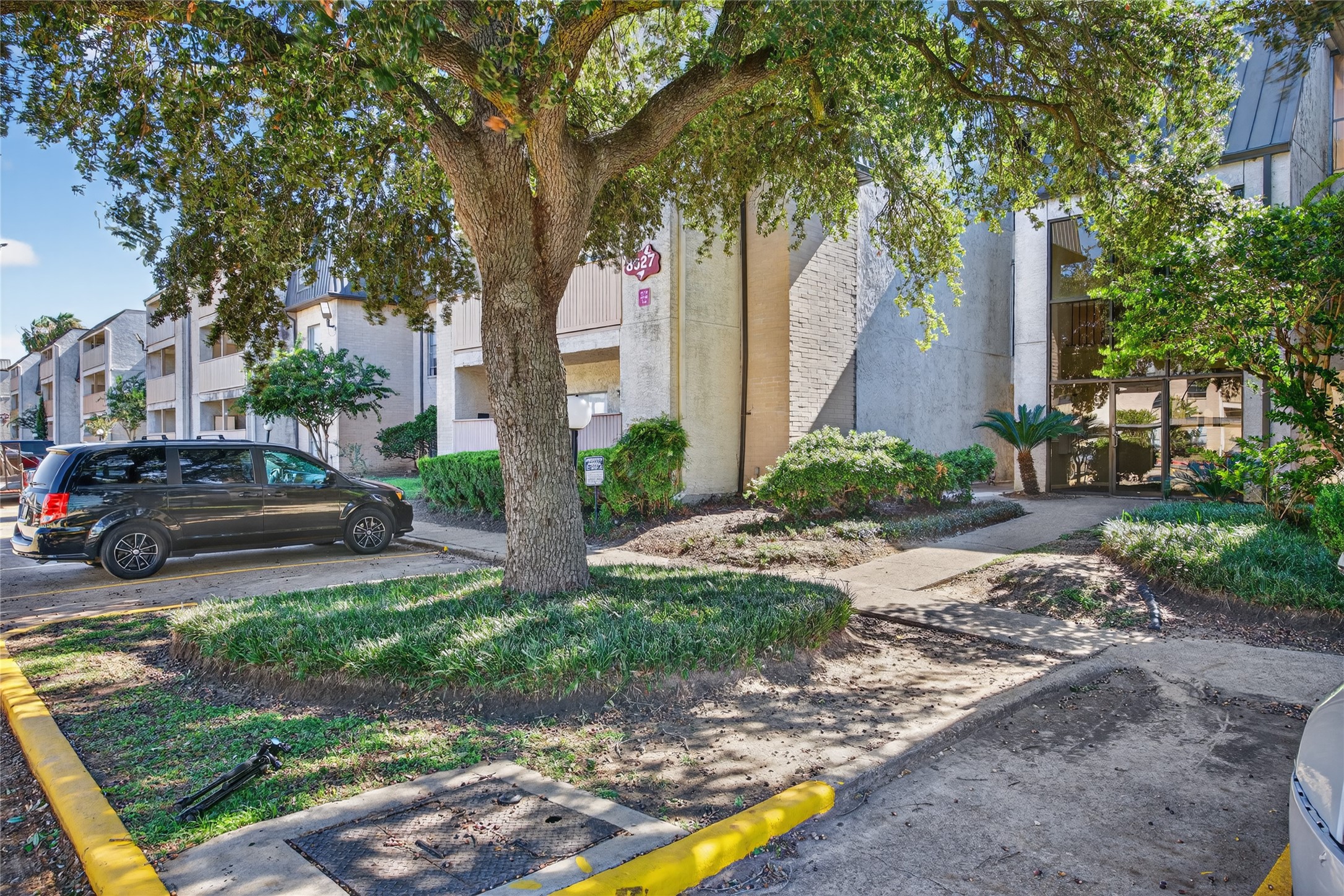 8527 Hearth Drive 32 Houston TX 77054