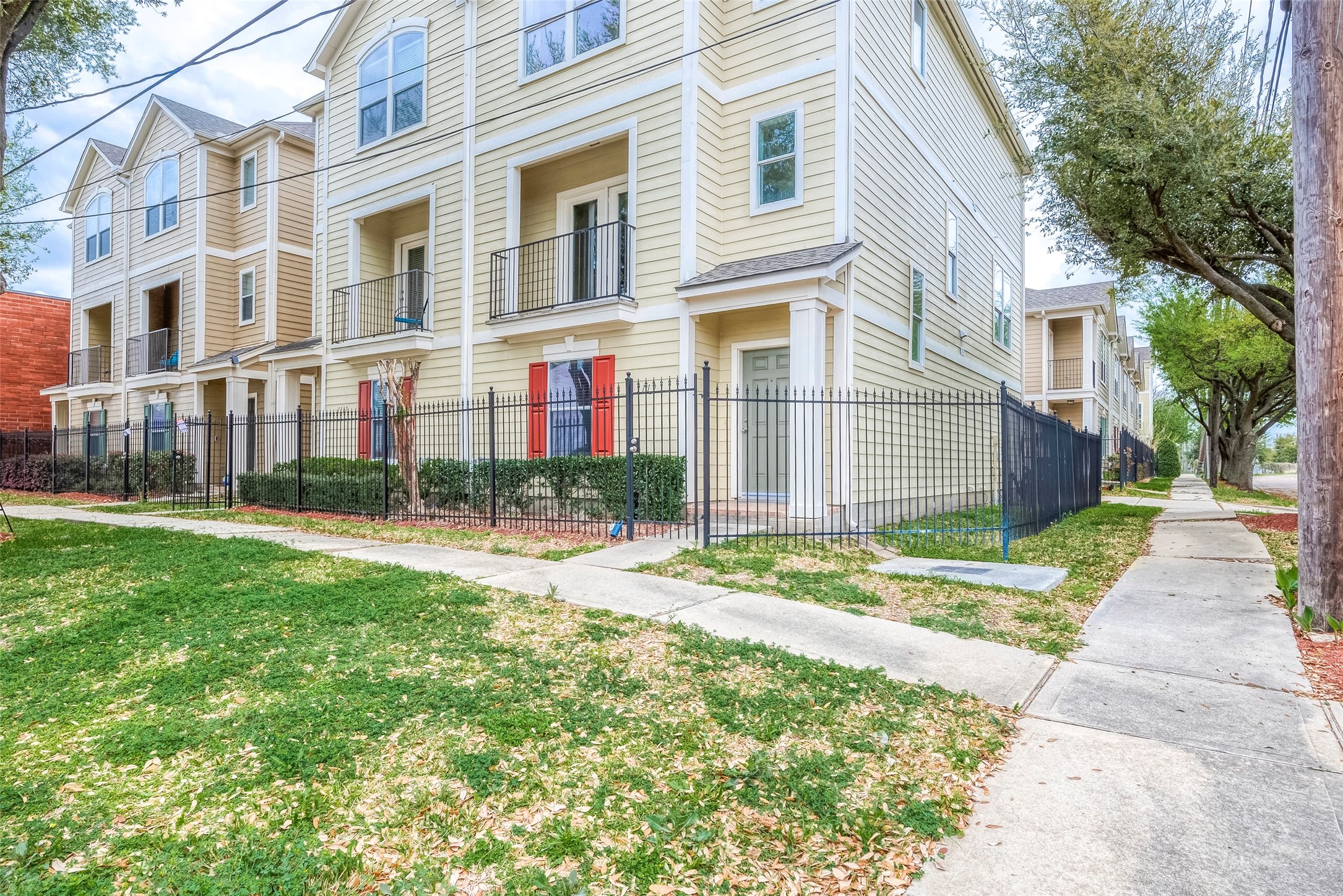 1119 Palmer Street Houston TX 77003