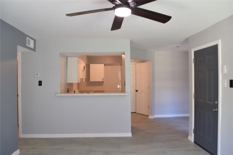 12500 Sandpiper Drive 113 Houston TX 77035