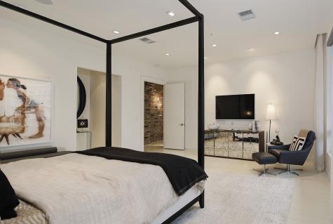 1 Waterway Court 5b The Woodlands TX 77380