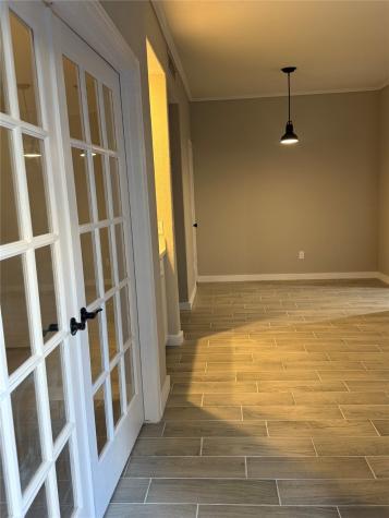 706 Bering Drive 103 Houston TX 77057