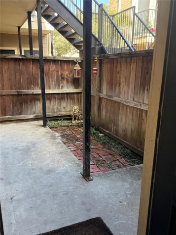706 Bering Drive 103 Houston TX 77057