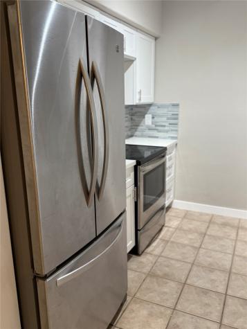 706 Bering Drive 103 Houston TX 77057
