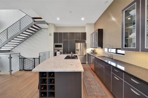 1407 Hickory Street Houston TX 77007