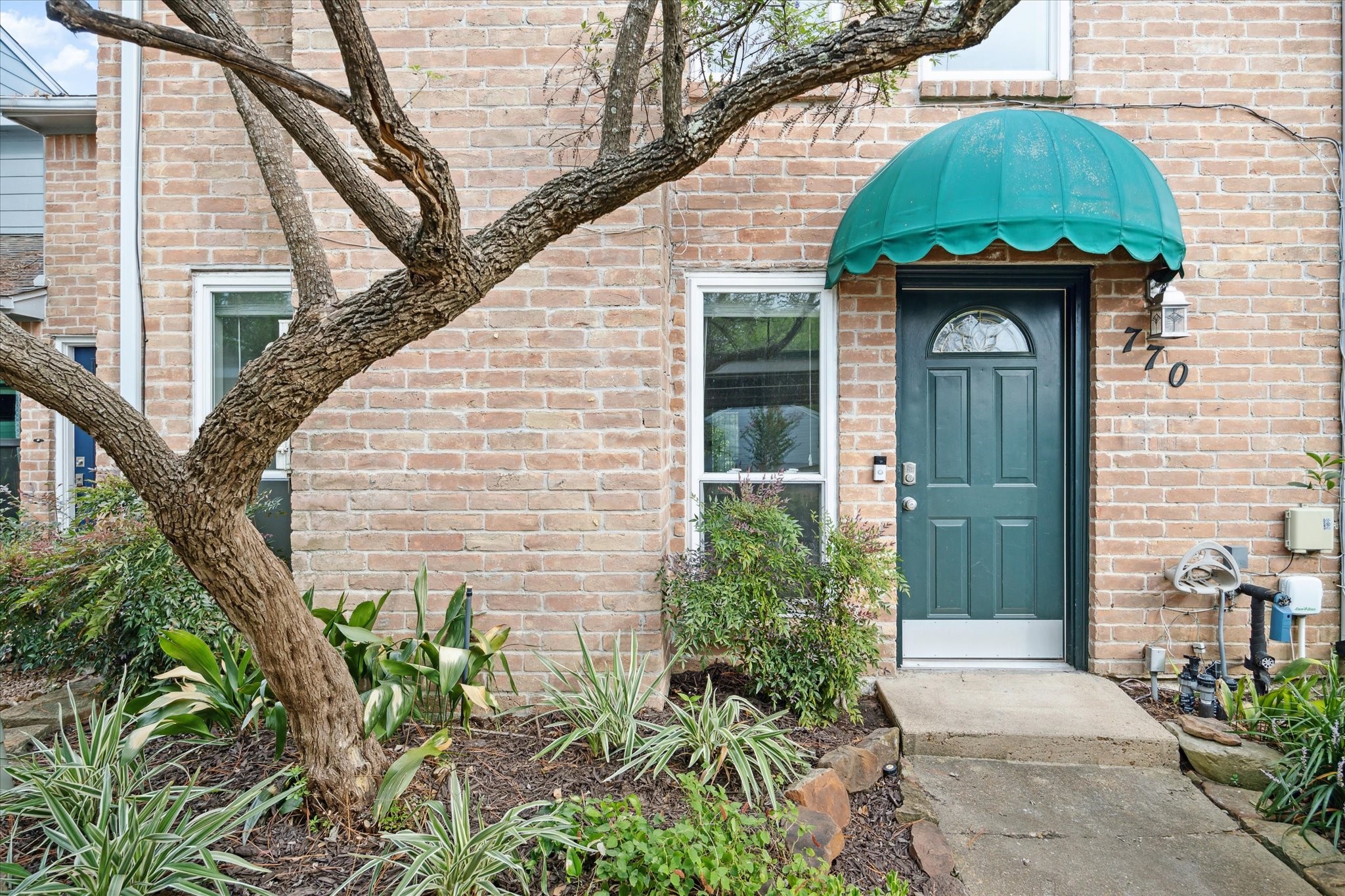 770 Worthshire Street Houston TX 77008