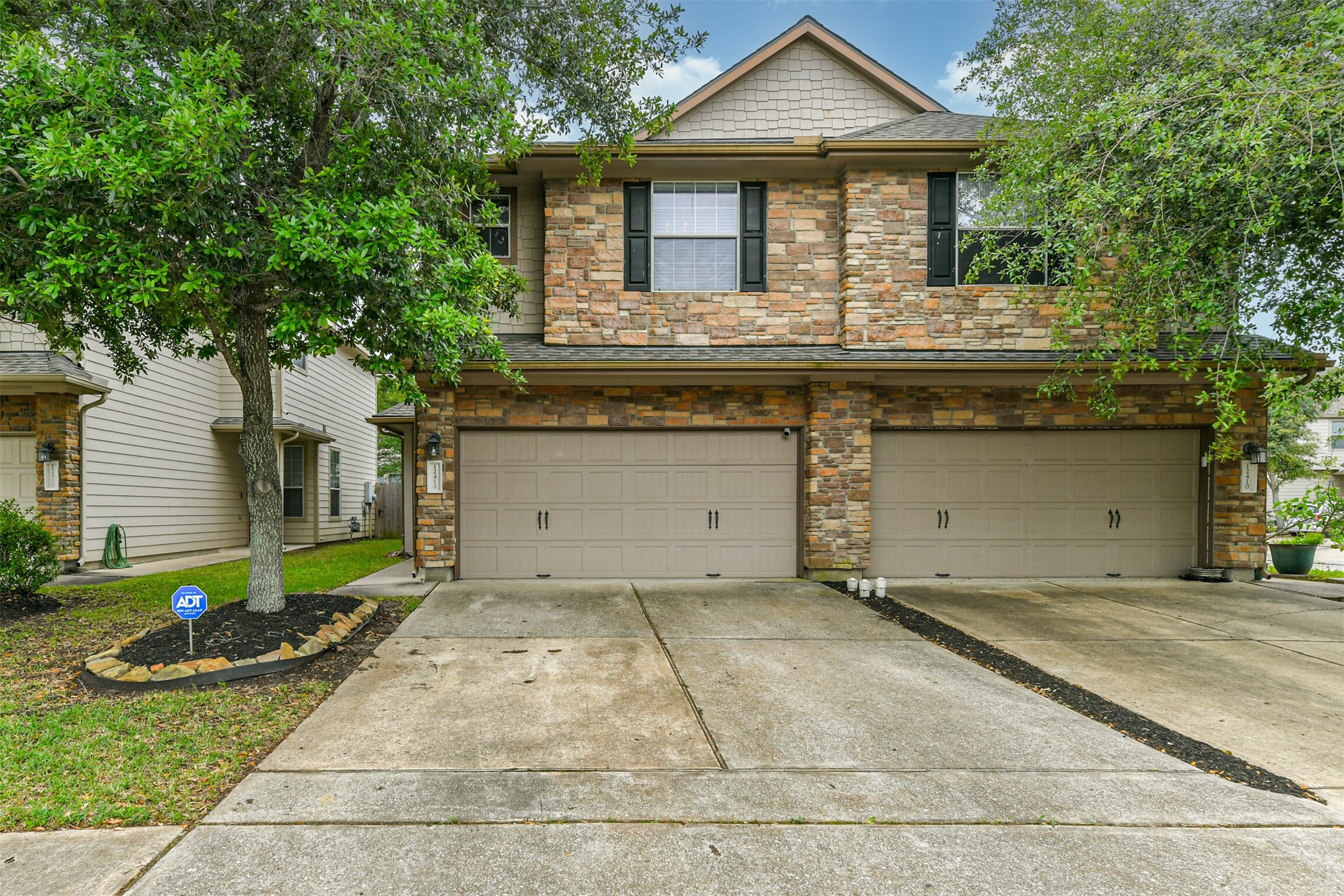12414 Lark Fair Lane Houston TX 77089