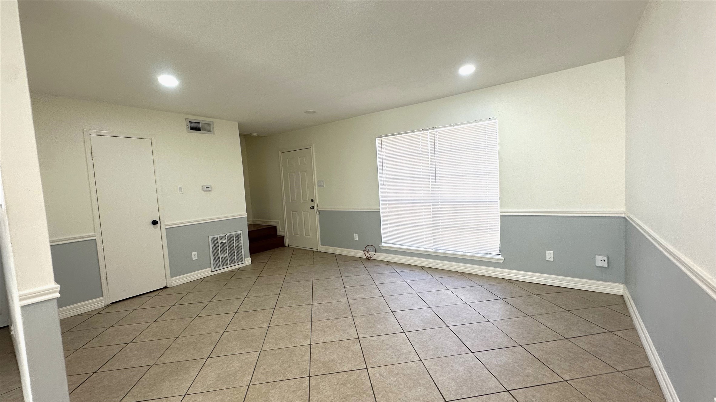 8354 La Roche Lane Houston TX 77036