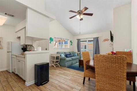 3506 Cove View Boulevard 210 Galveston TX 77554