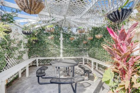 3506 Cove View Boulevard 210 Galveston TX 77554