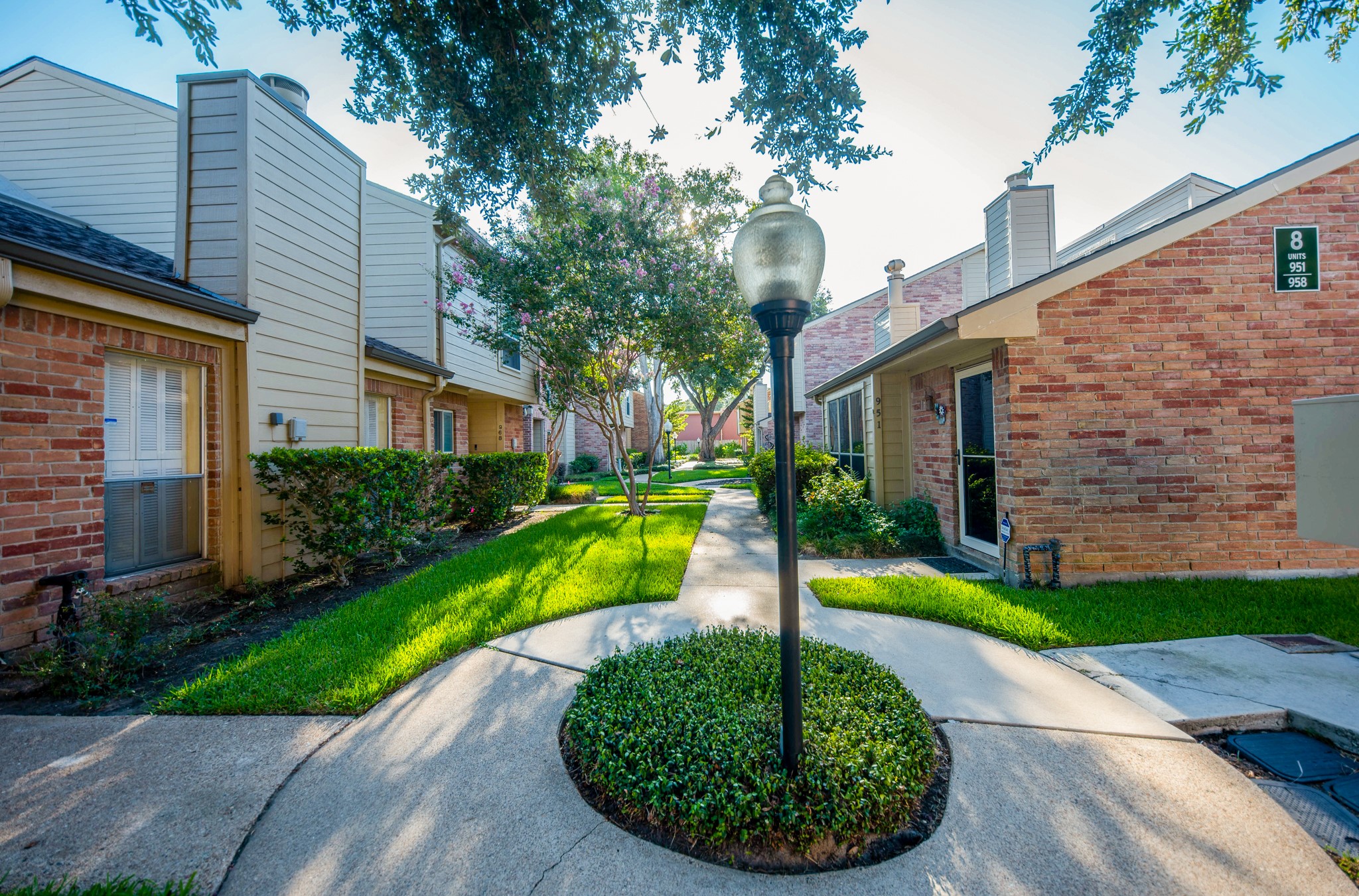 967 Memorial Village Drive Houston TX 77024