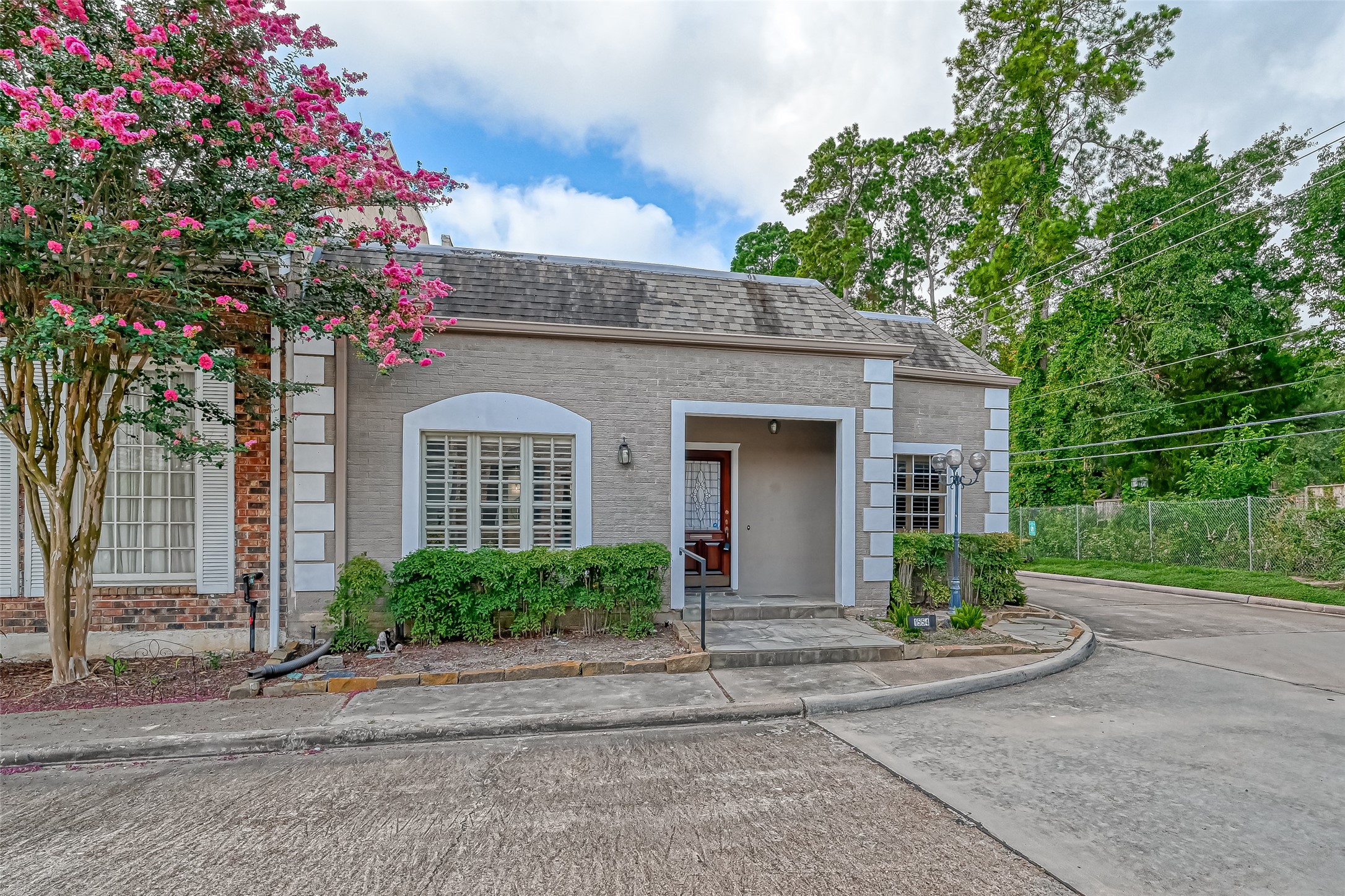 1554 S Gessner Road Houston TX 77063