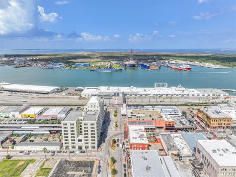 2425 Strand Galveston TX 77550