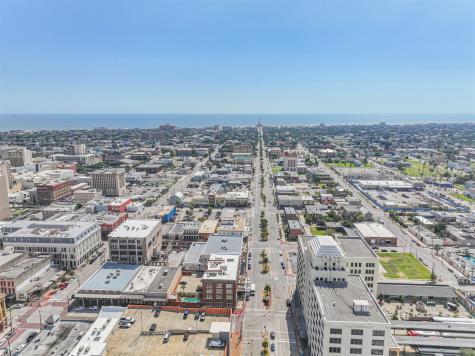 2425 Strand Galveston TX 77550