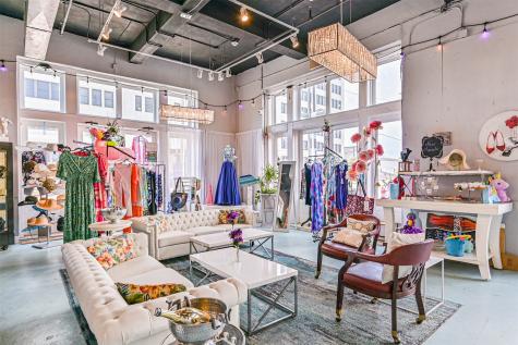 2425 Strand Galveston TX 77550