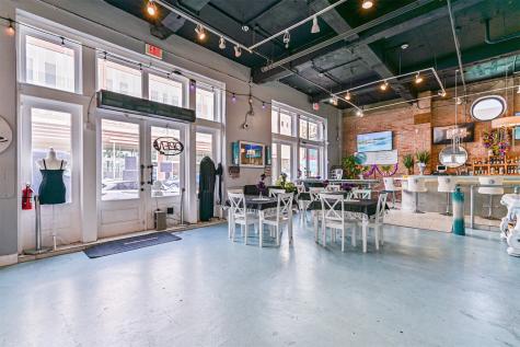 2425 Strand Galveston TX 77550