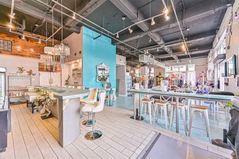 2425 Strand Galveston TX 77550