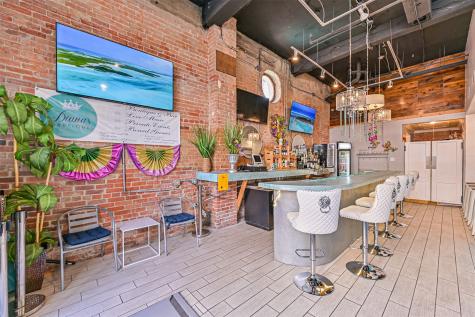 2425 Strand Galveston TX 77550