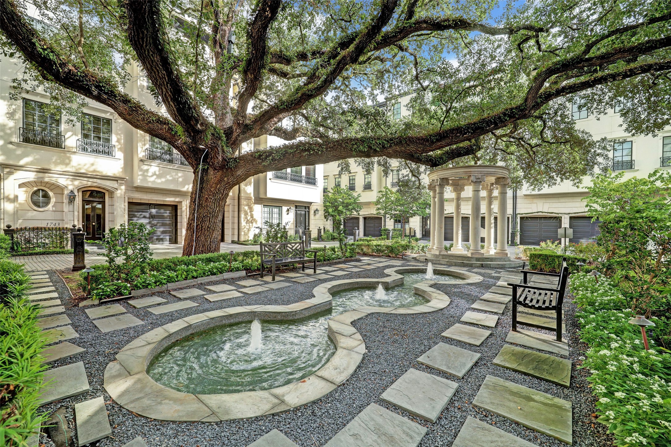 1743 Sunset Boulevard Houston TX 77005