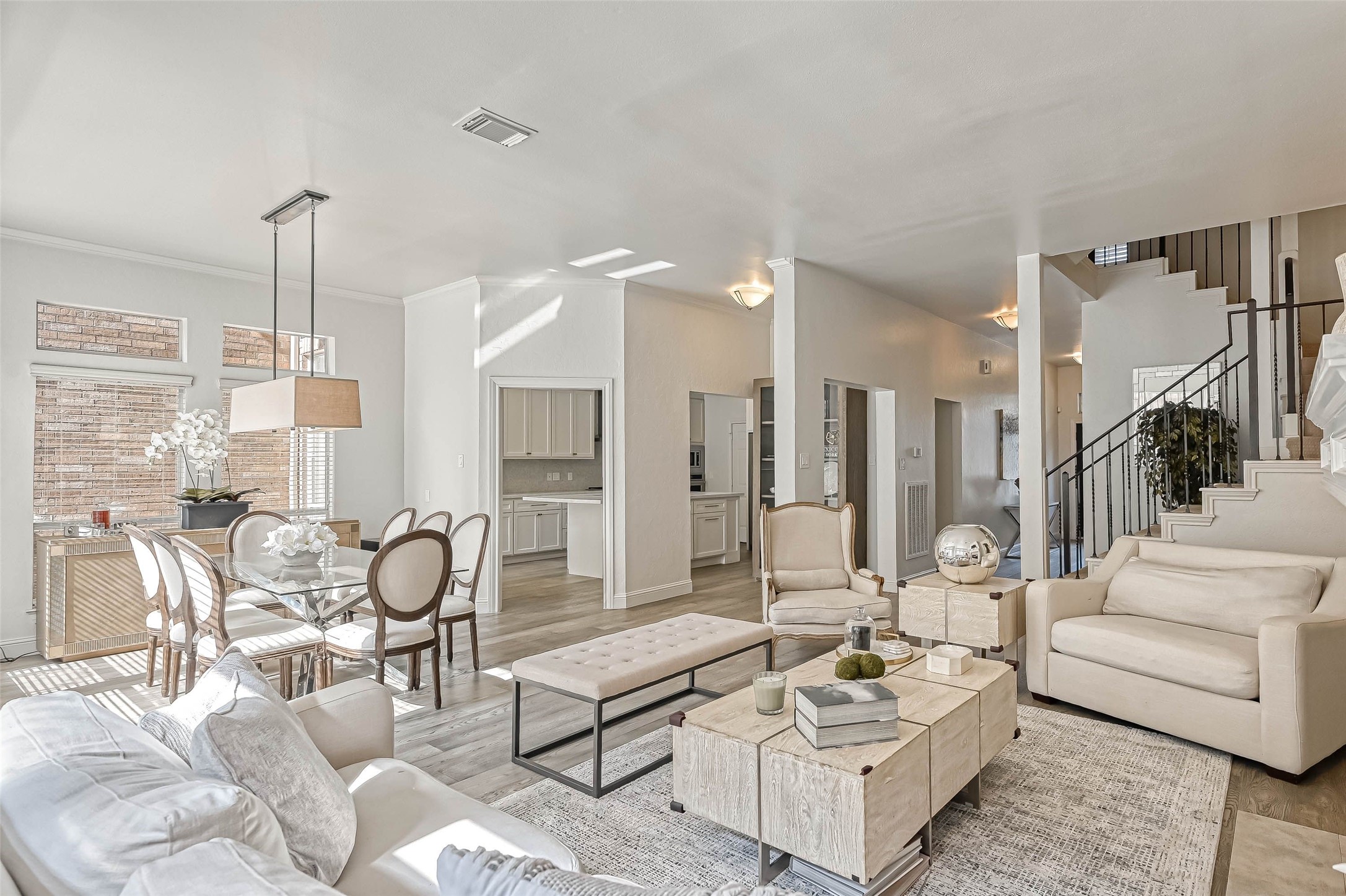 4720 Post Oak Timber Drive 27 Houston TX 77056