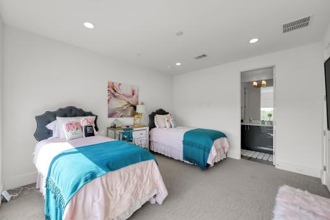 3207 Revere Street Houston TX 77098