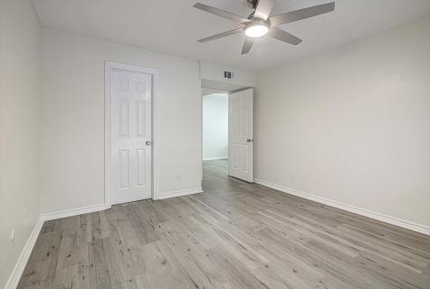 8201 Richmond Avenue 10 Houston TX 77063
