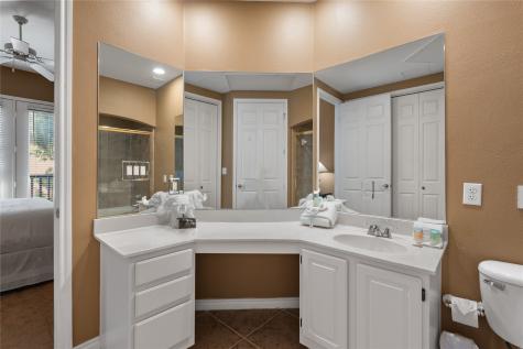 2400 Mccue Road 218 Houston TX 77056