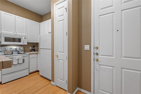 2400 Mccue Road 218 Houston TX 77056