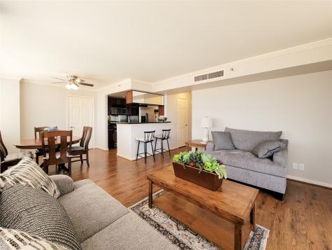 3525 Sage Road 303 Houston TX 77056