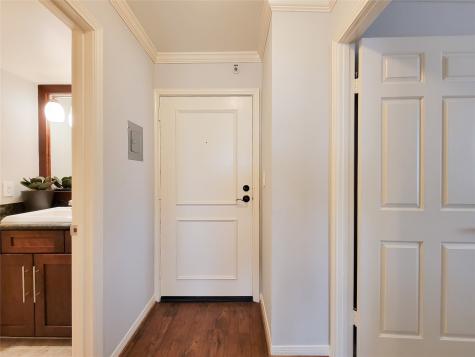 3525 Sage Road 303 Houston TX 77056