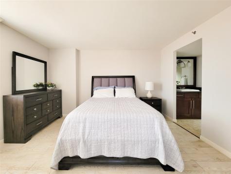 3525 Sage Road 303 Houston TX 77056