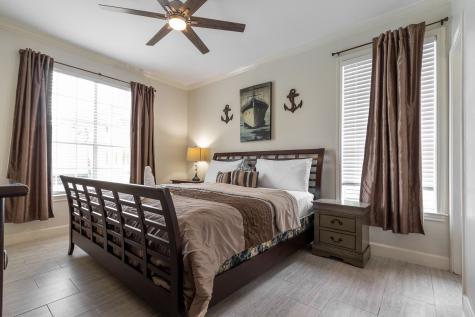 7000 Seawall Boulevard 824 Galveston TX 77551