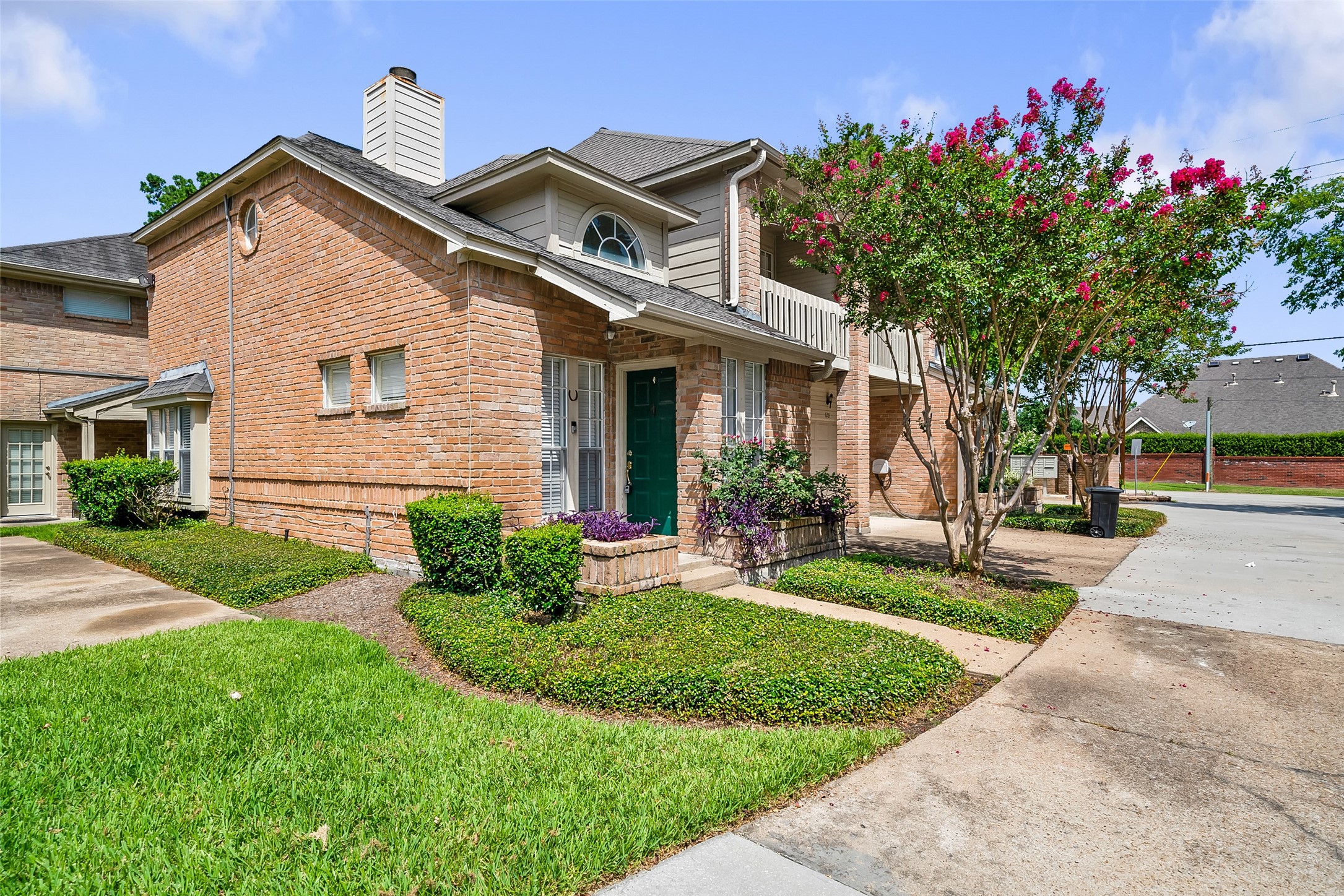 5515 Strack Road 121 Houston TX 77069