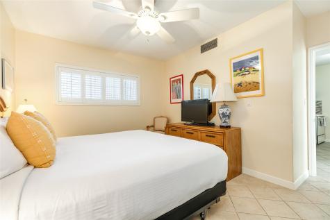 1401 E Beach Drive 209 Galveston TX 77550