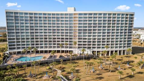 1401 E Beach Drive 209 Galveston TX 77550