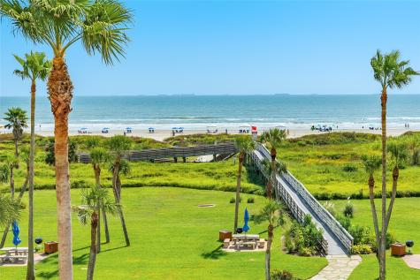 1401 E Beach Drive 209 Galveston TX 77550