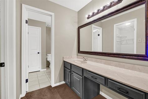 9800 Pagewood Lane 2703 Houston TX 77042