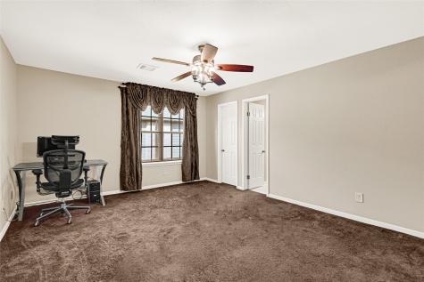 9800 Pagewood Lane 2703 Houston TX 77042
