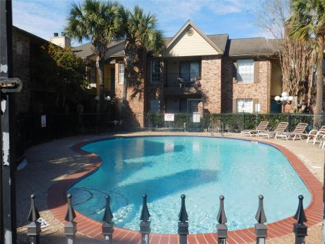 2121 Hepburn Street 905 Houston TX 77054