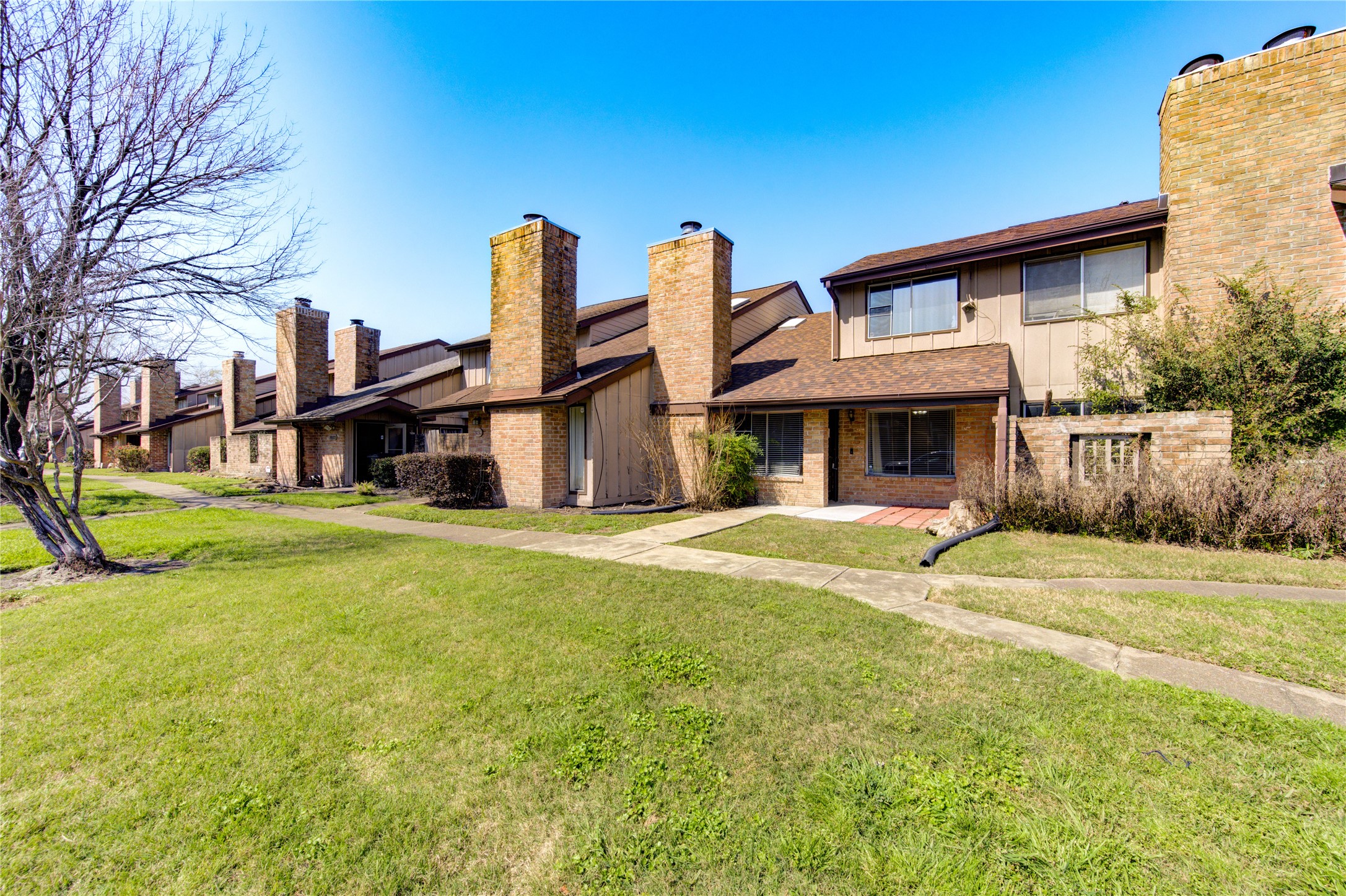 8028 Ellinger Lane Houston TX 77040