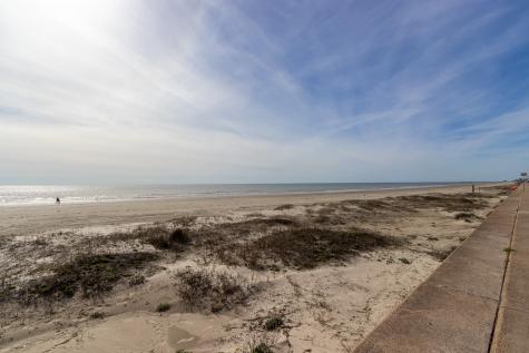 6102 Seawall Boulevard 212b Galveston TX 77551