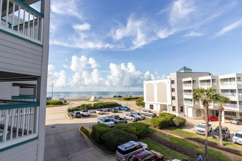 6102 Seawall Boulevard 212b Galveston TX 77551