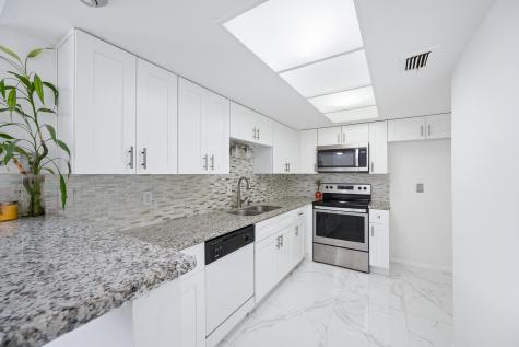 8343 La Roche Lane Houston TX 77036