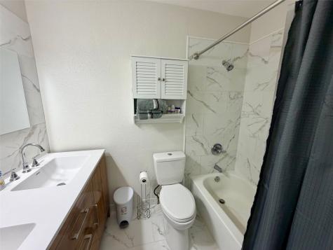 3300 Pebblebrook Drive 50 Seabrook TX 77586