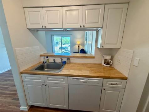 3300 Pebblebrook Drive 50 Seabrook TX 77586