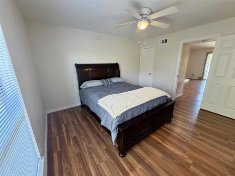 3300 Pebblebrook Drive 50 Seabrook TX 77586