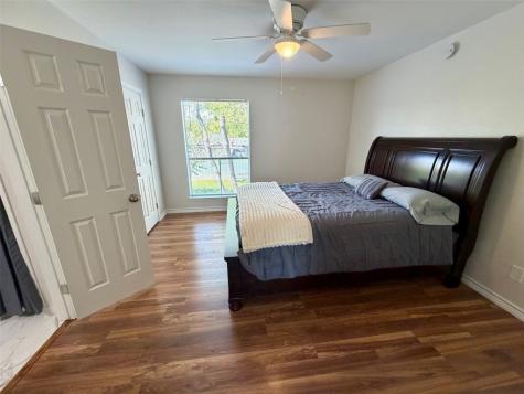 3300 Pebblebrook Drive 50 Seabrook TX 77586